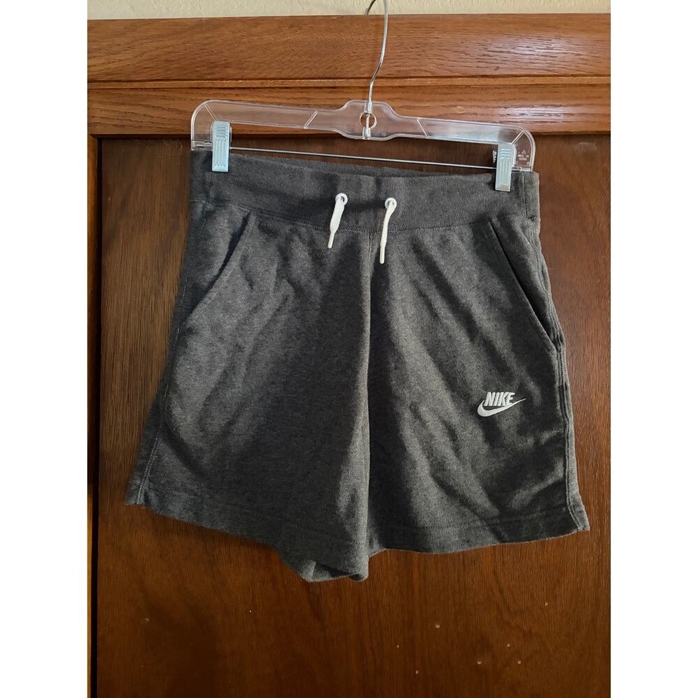 Nike Sportswear Gray Fleece Sweat Shorts Drawstring Pockets Women's XS